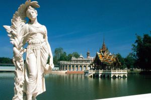 Bang-Pa-In-Royal-Palace-Ayutthaya-Thailand-002.jpg