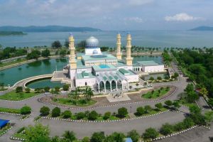 City-Mosque-Kota-Kinabalu-Sabah-Malaysia-002.jpg