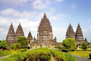 Prambanan-Temple-Compounds-Yogyakarta-Indonesia-007.jpg