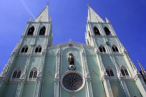 San-Sebastian-Church-Manila-Philippines-005.jpg