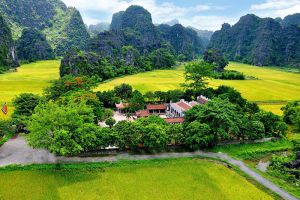 Trang-An-Landscape-Complex-Ninh-Binh-Vietnam-001.jpg