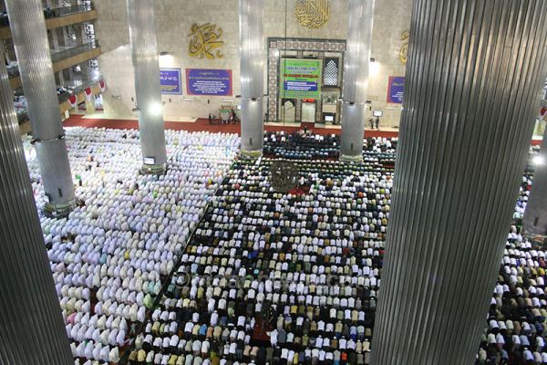 Istiqlal Mosque : Jakarta, Indonesia