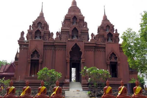 Khao Angkhan Temple