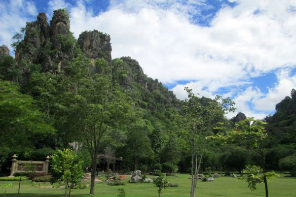 Khao Nang Phanthurat Forest Park