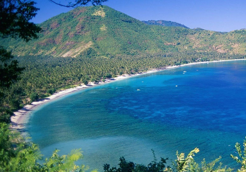 Lombok Island West  Nusa  Tenggara  Tourist  Destination 