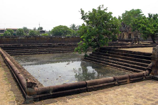 Mueang Tam Stone Sanctuary