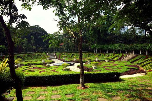 Perdana Botanical Gardens (Lake Gardens)