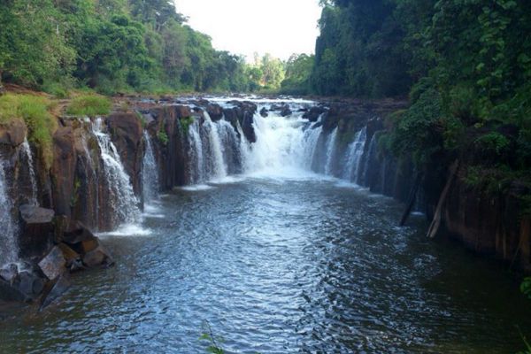Tad Pha Suam Waterfall