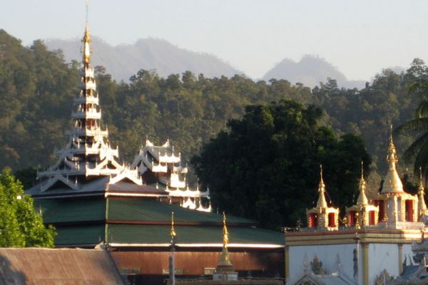 Wat Chong Kham
