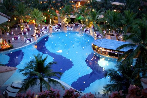 Le Grandeur Palm Resort