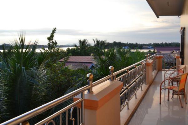 Manor Guesthouse Kampot