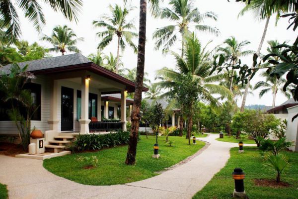 La Flora Resort & Spa Khaolak
