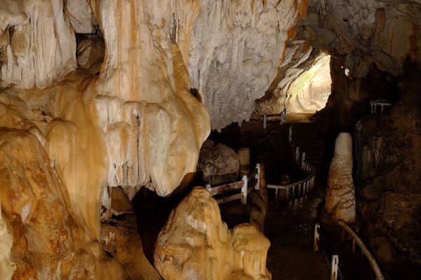Viengxay Caves : Houaphanh, Lao