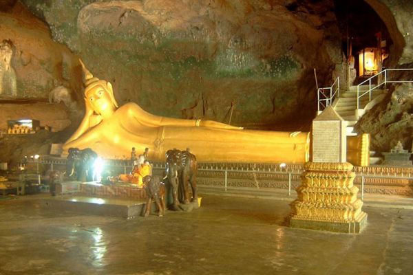 Wat Suwan Kuha Phang Nga
