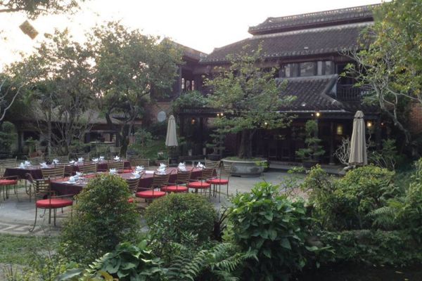 Ancient Restaurant Hue