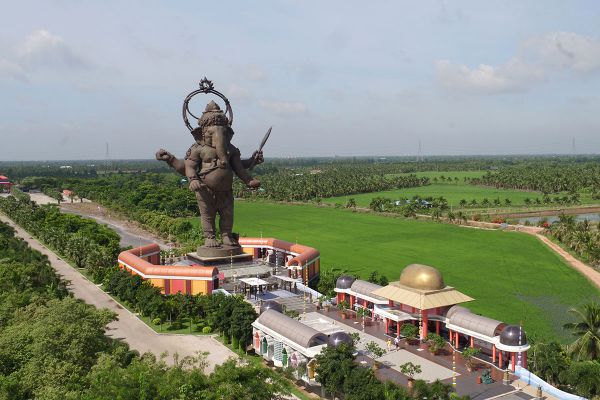 Khlong Khuean Ganesh International Park