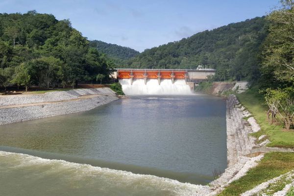 Kiew Lom Dam