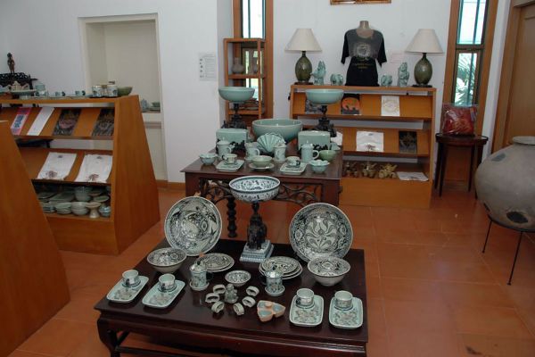 Sangkhalok Museum