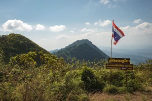 Ton Sak Yai National Park (Klong Tron)