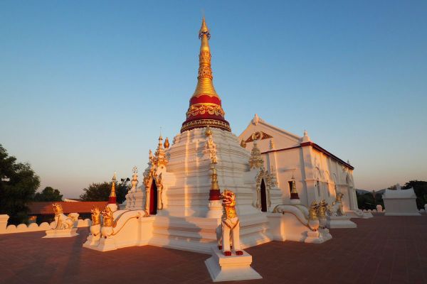 Wat Mon Pu Yak (Santhan)