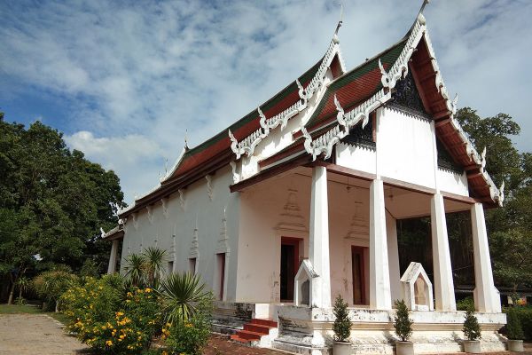 Wat Phra Borommathat Worawihan
