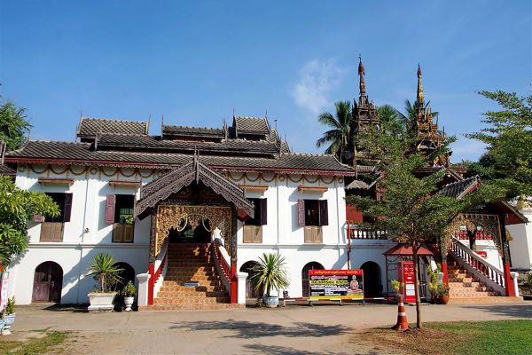 Wat Sri Chum