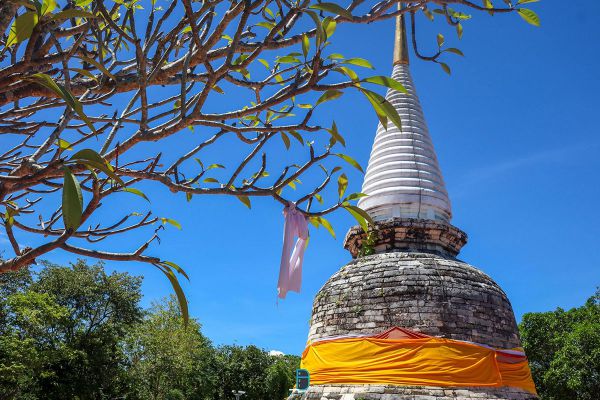 Chedi Pakarang (Coral Pagoda)