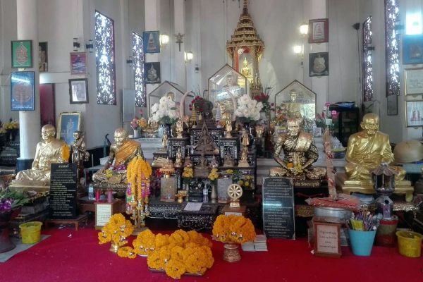 Wat Phraya Tikaram