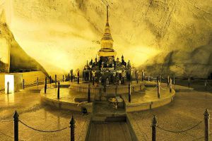 Wat Tham Phra Phothisat