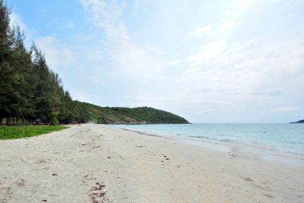 Nang Rong Beach