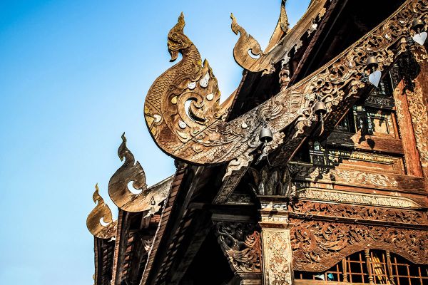 Wat Ton Kwen (Intharawat Temple)