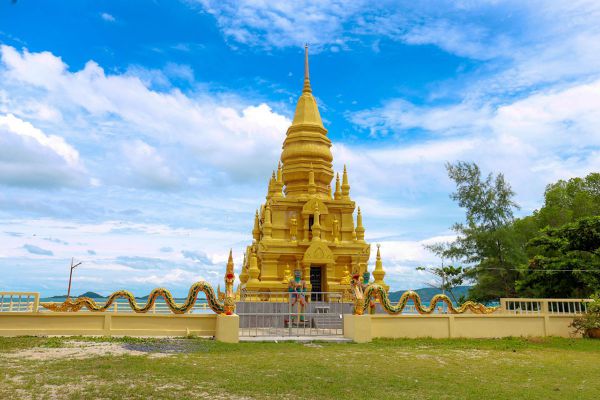 Laem Sor Pagoda
