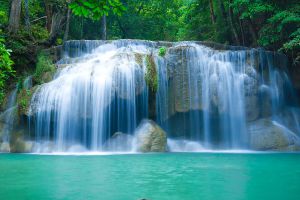 Erawan-Waterfall-Kanchanaburi-Thailand-02.jpg