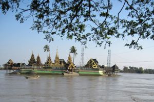 Kyauktan-Ye-Le-Pagoda-Yangon-Myanmar-001.jpg