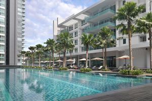 Lanson-Place-Bukit-Ceylon-Serviced-Residences-Kuala-Lumpur-Malaysia-Pool.jpg