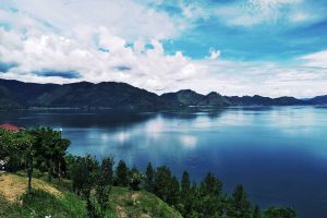 Laut-Tawar-Lake-Aceh-Indonesia-06.jpg
