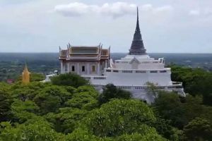 Phra-Nakhon-Khiri-Historical-Park-Phetchaburi-Thailand-002.jpg