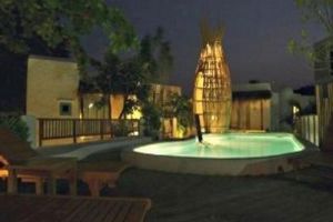 Resort-De-Paskani-Hua-Hin-Thailand-Pool.jpg