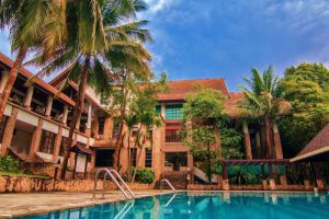 Sappraiwan-Grand-Hotel-Resort-Phitsanulok-Thailand-Overview.jpg