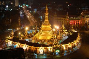 Sule-Pagoda-Yangon-Myanmar-003.jpg