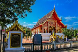 Wat-Phra-Lao-Thep-Nimit-Amnat-Charoen-Thailand-02.jpg
