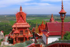 Wat-Vihear-Kuk-Kratie-Cambodia-001.jpg